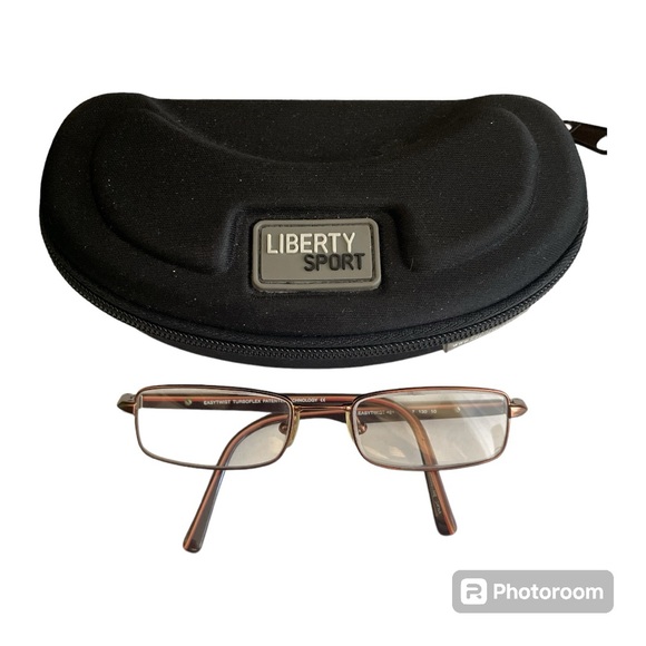 👓 Easytwist Kids Glasses 👓 - Picture 1 of 7